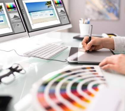 Designing logo on Computer | Box Truck Graphics in Winchester KY 